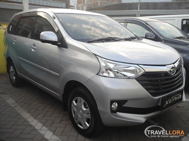 armada-rental-mobil-xenia-di-malang-surabaya