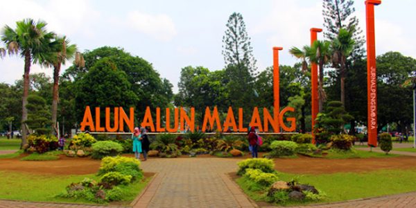 alun alun malang