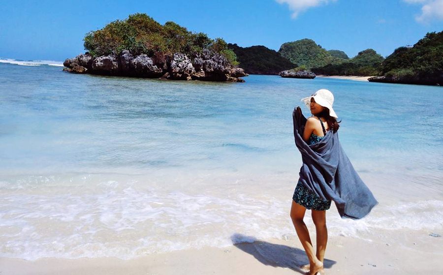 Keindahan pantai malang