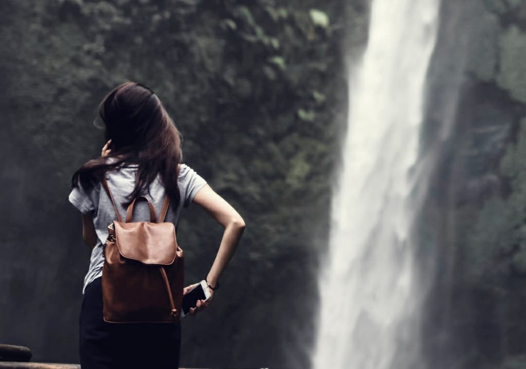 Keindahan Air Terjun Pelangi